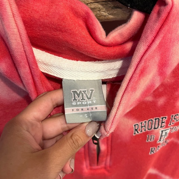 Rhode Island Rams Sweatshirt - Picture 3 of 3